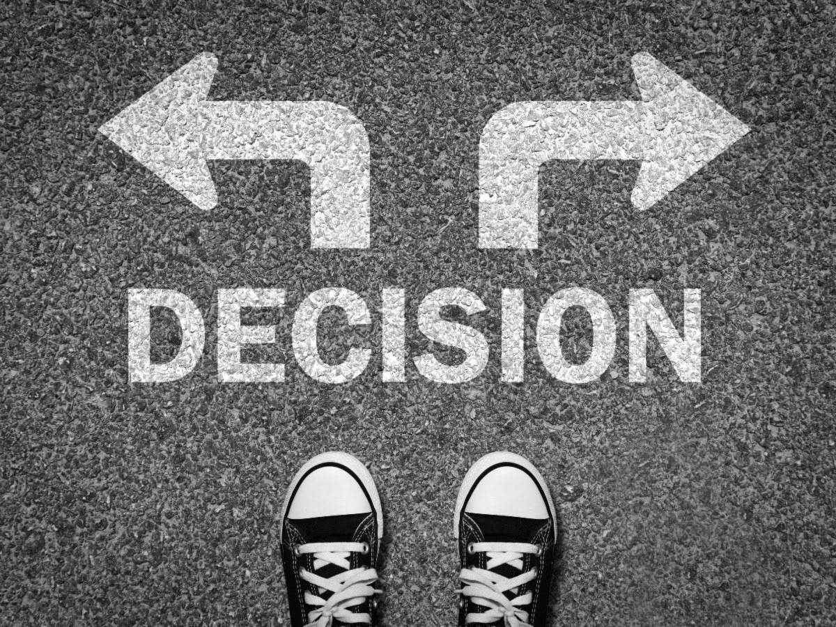 Franchise readiness assessment showing a decision point before choosing franchise ownership.